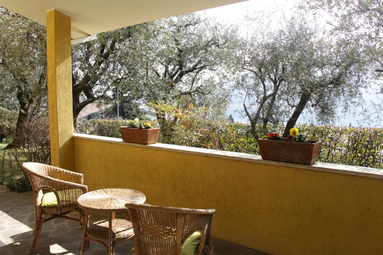 Sarnico Giardino Sul Lago Buitenkant foto